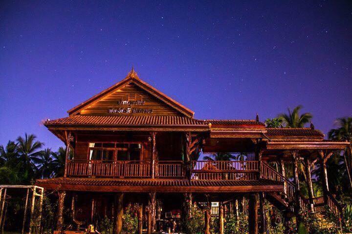Ruean Thai Nai Bang by PANSAK Resort Surat Thani Bagian luar foto